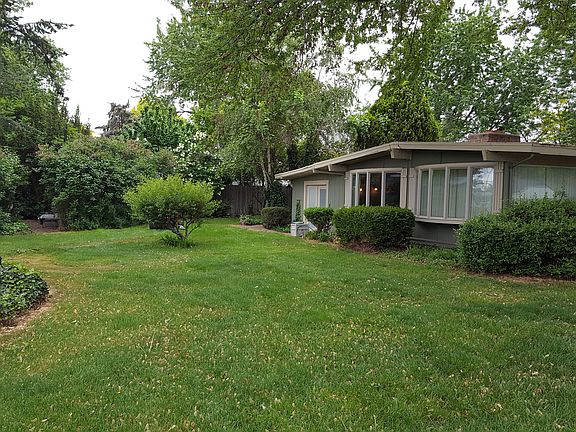 4th image of 4420 W Sylvester St