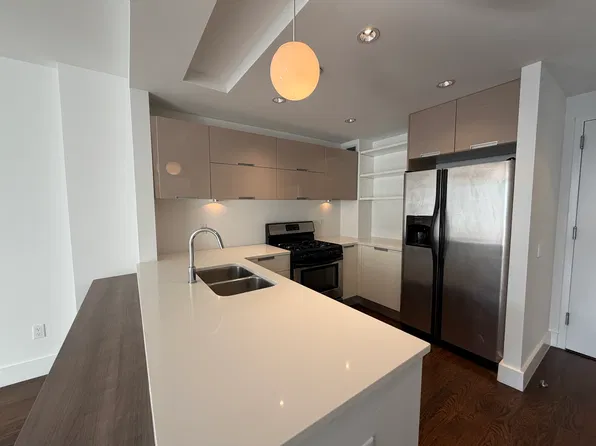 160 East 117th Street image 1 of 8