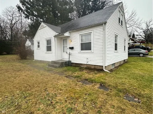 312 W 58th St, Ashtabula, OH 44004