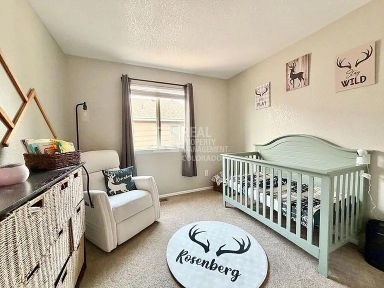 2229 Hyacinth Rd — Photo 16