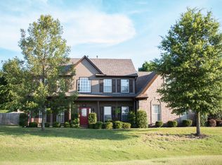 4949 Isabel Dr, Olive Branch, MS 38654