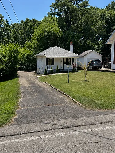 4447 Mayhew Ave Photo 1