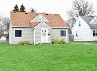 184 Greenfield Rd, Rochester, NY 14626