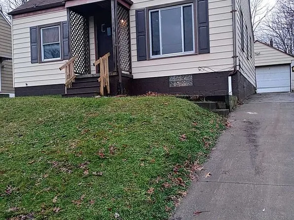 1198 Easton Dr, Akron, OH 44310