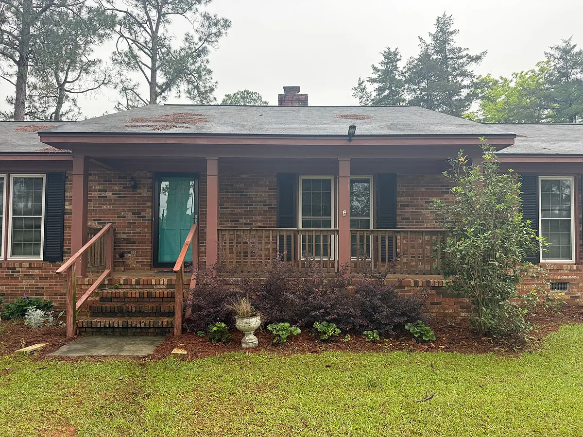 Building Photo - 6413 Newton Rd