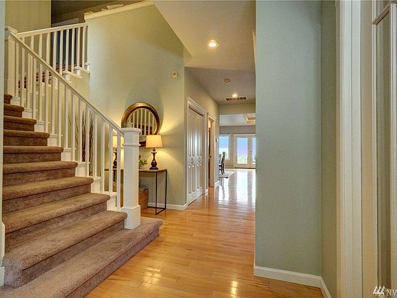 4th image of 7902 Hidden Ln NW