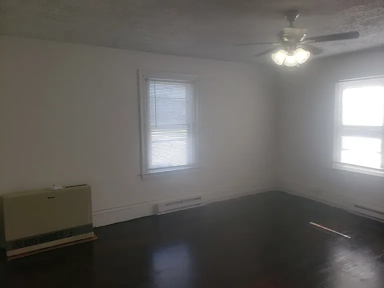 238 Main St #4 — Photo 4
