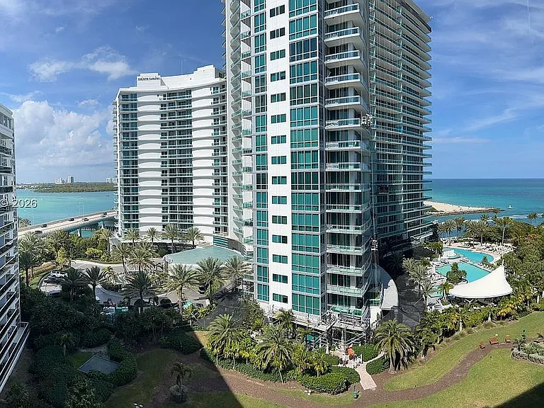 10275 Collins Ave #1104 — Photo 12