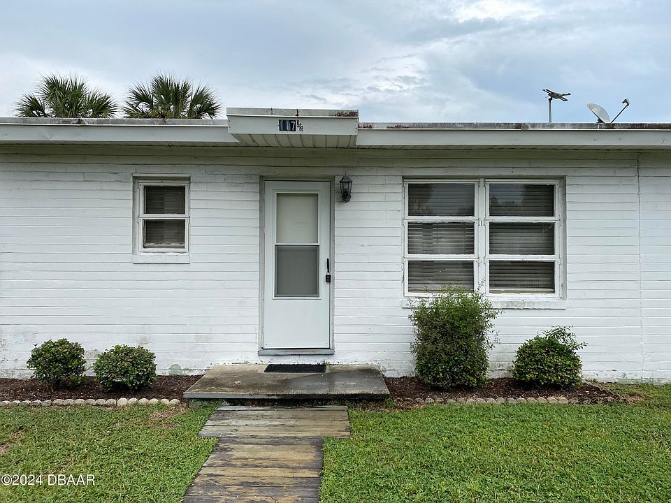 1st image of 117 Demotte Ave #1/2