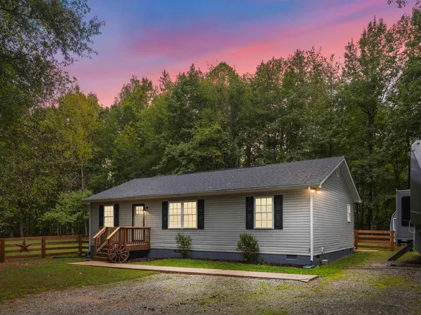 5904 Byrd Mill Rd, Louisa, VA 23093