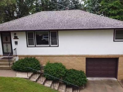 804 49 1/2 Ave NE, Columbia Heights, MN, 55421