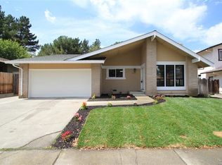 3351 Twin Oaks Dr, Napa, CA 94558