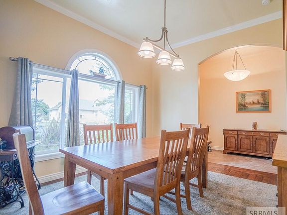 5th image of 1134 Arklow Ct #2