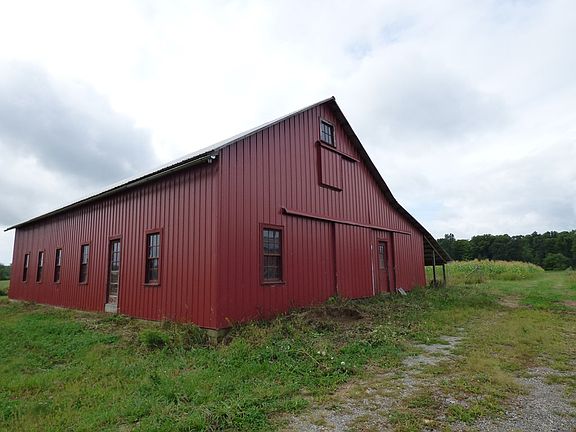 4th image of 374 Township Road 391
