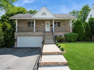 138 Woodside Ave, West Harrison, NY 10604