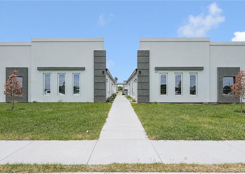 2nd image of 1233 Country Club Dr #4