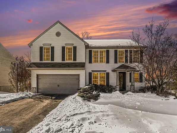 207 Edenderry Way, Enola, PA 17025