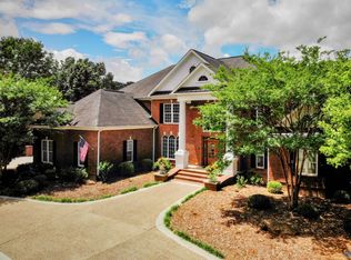 1631 Lake Cove Dr, Decatur, AL 35603