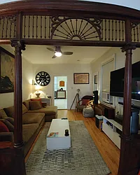 Rented by R New York