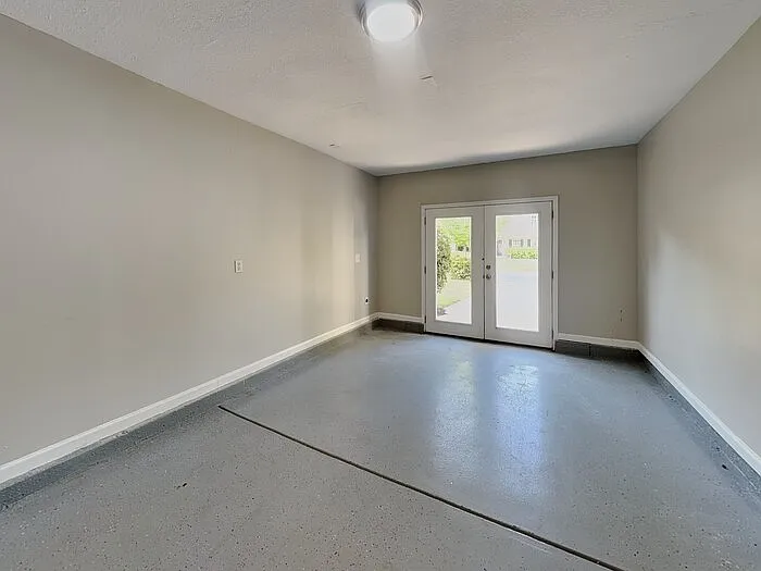 2873 Signal Ct SW — Photo 15