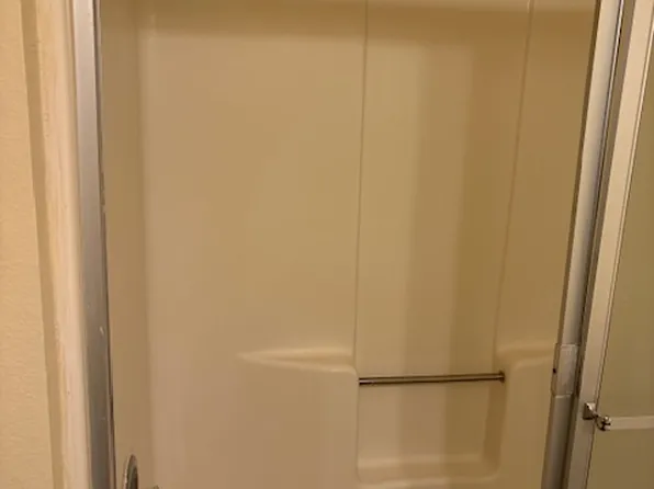 6248 Vineland Ave APT 201, North Hollywood, CA 91606