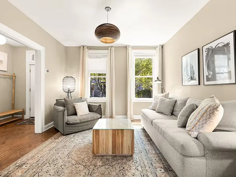 637 Keefer Pl NW — Photo 22