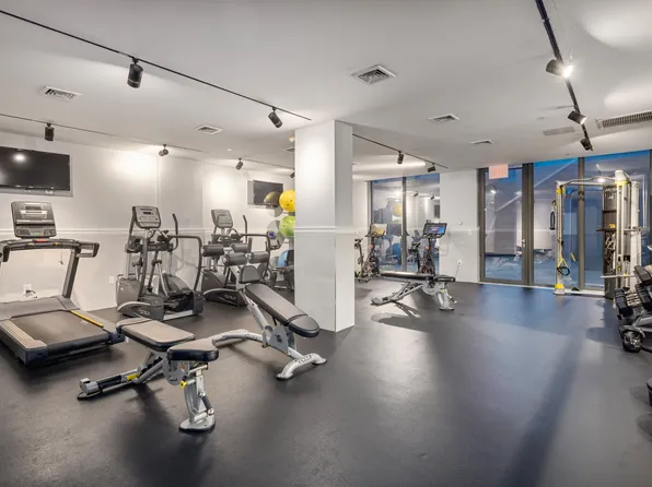 251 1st Street image 16 of 19