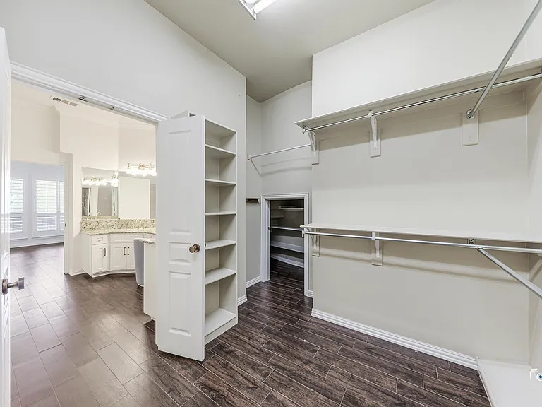 5619 Travis Dr — Photo 17