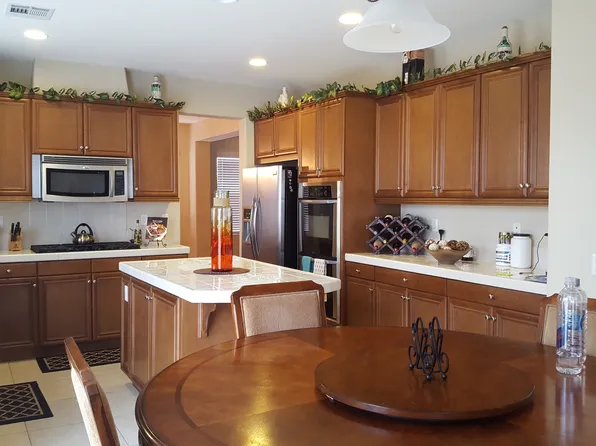 43406 Hampton St, Lancaster, CA 93536