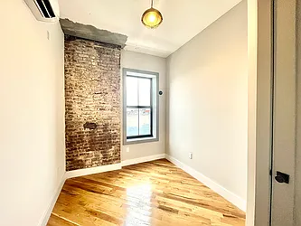Rented by Doorway NYC, LLC