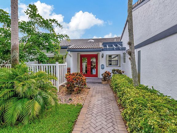 2nd image of 29 Villa Lane