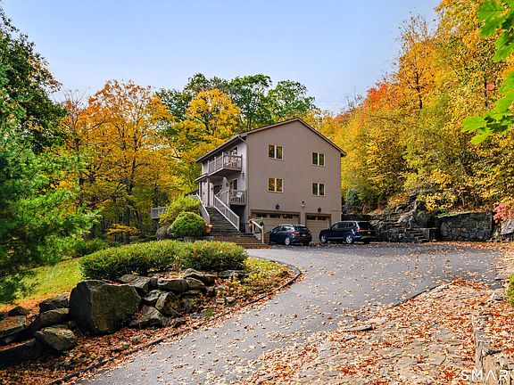 3rd image of 45 Timber Lake Road