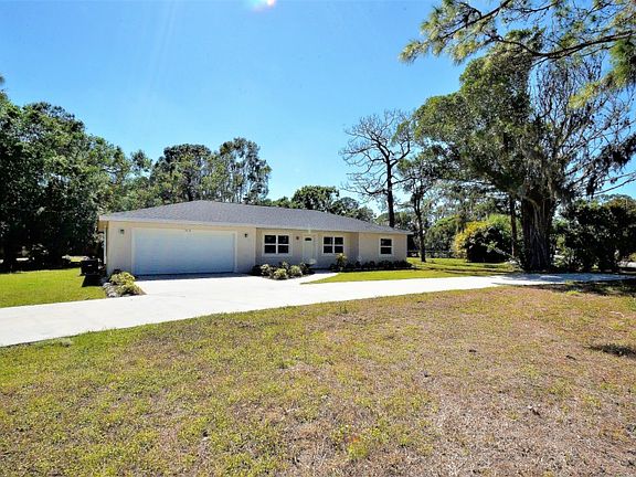 4th image of 2215 33rd Avenue Dr W