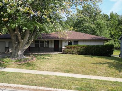 1515 NW 81st St, Clive, IA, 50325
