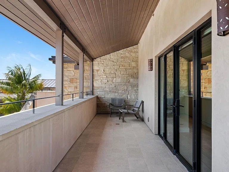 2700 Vista Oceano Ln — Photo 22