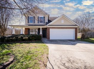930 Grand Oak Dr, Smyrna, TN 37167