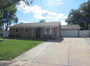 205 Hampdon Ct, Bolingbrook, IL