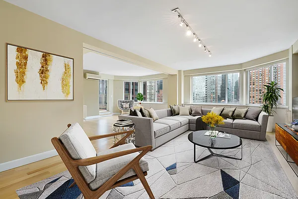 Sold by Platinum Properties | media 9