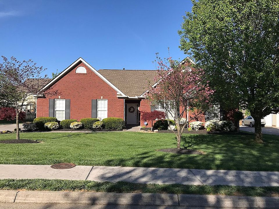 Lovely home on level lot 