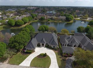 8611 Sterling Gate Cir, Spring, TX 77379