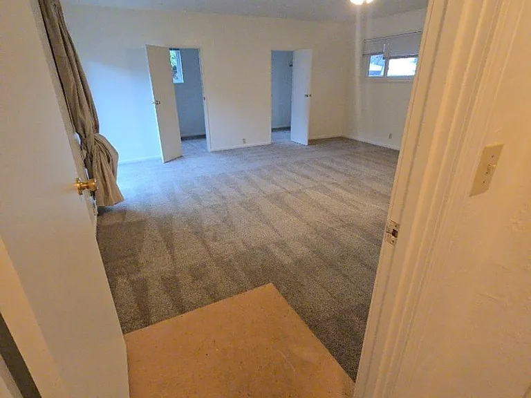 615 Beverly Way — Photo 9