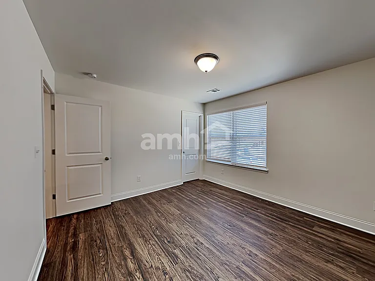 5120 Hudson Valley Dr — Photo 19