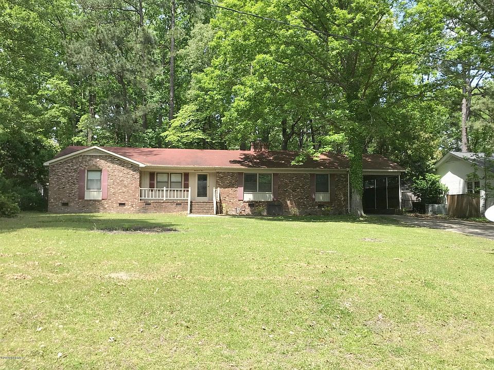 1st image of 1905 Forest Hill Dr