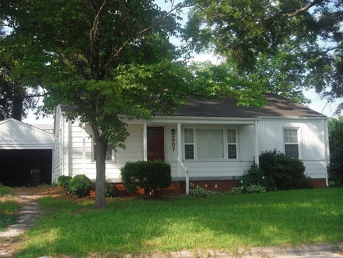 1st image of 2807 Jefferson Dr