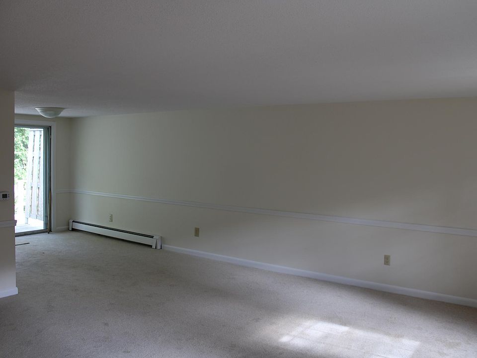 2nd image of 176 Bakers Path #37