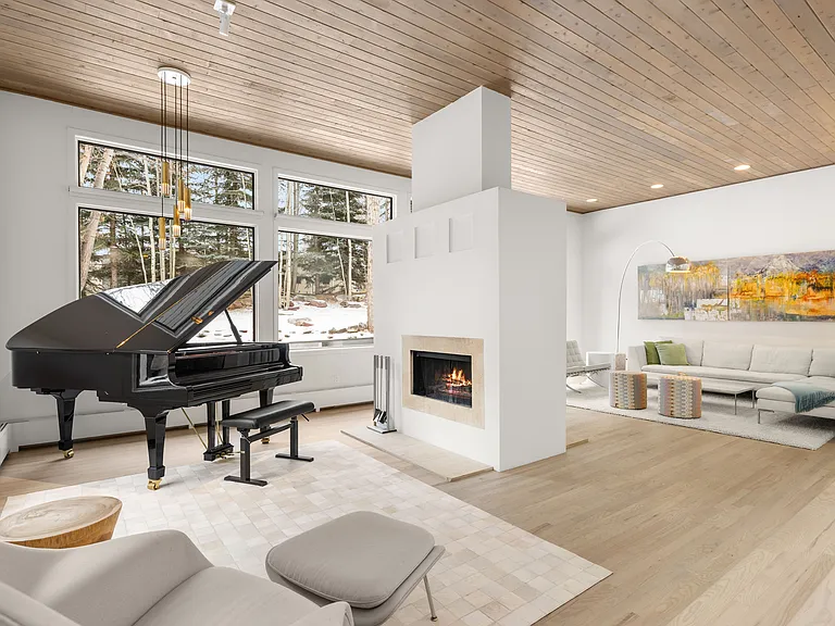 55 Overlook Dr — Photo 8