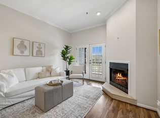 130 W End Pl, Nashville, TN 37205