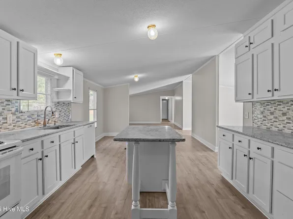 2951 Lone Tree Court, Leland, NC 28451