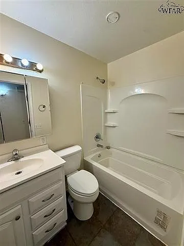 5403 Dewey St — Photo 12