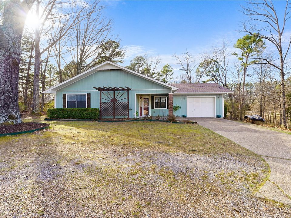 1st image of 3 Alex Ln